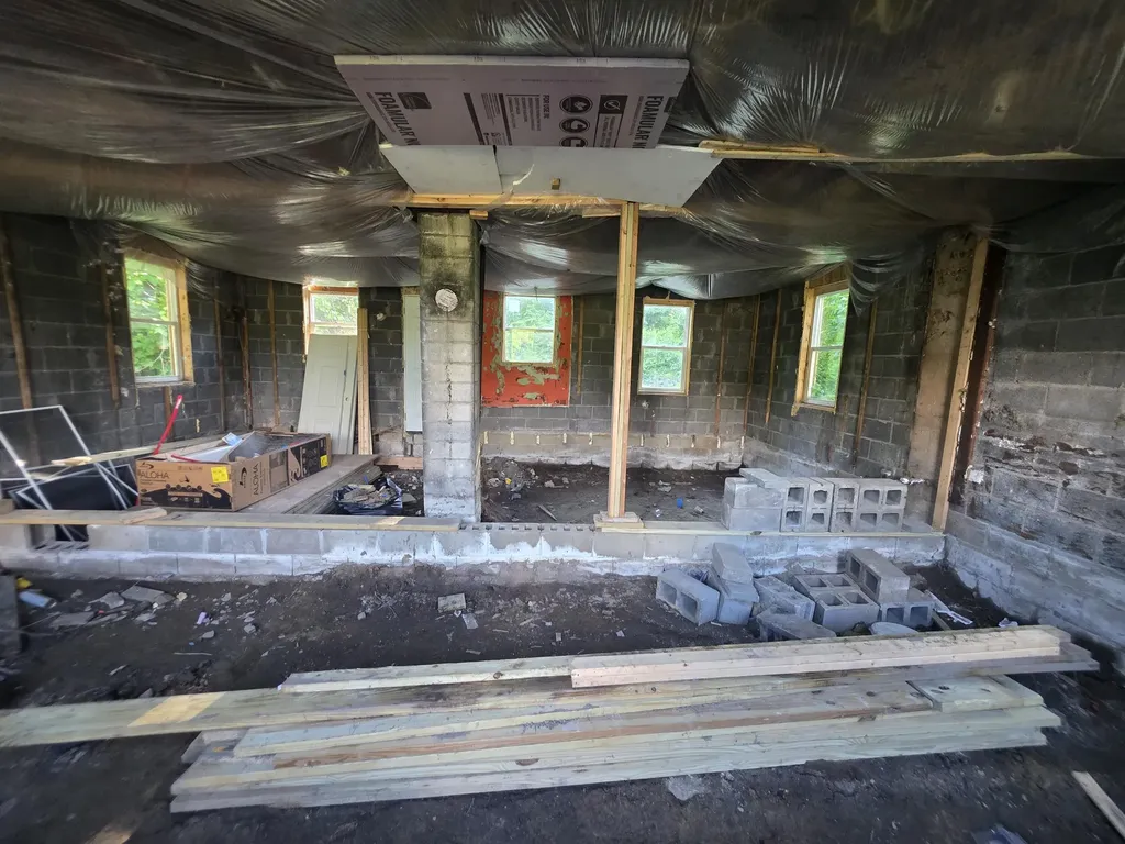 336 S Crystal Avenue Benton Charter Township MI 49022