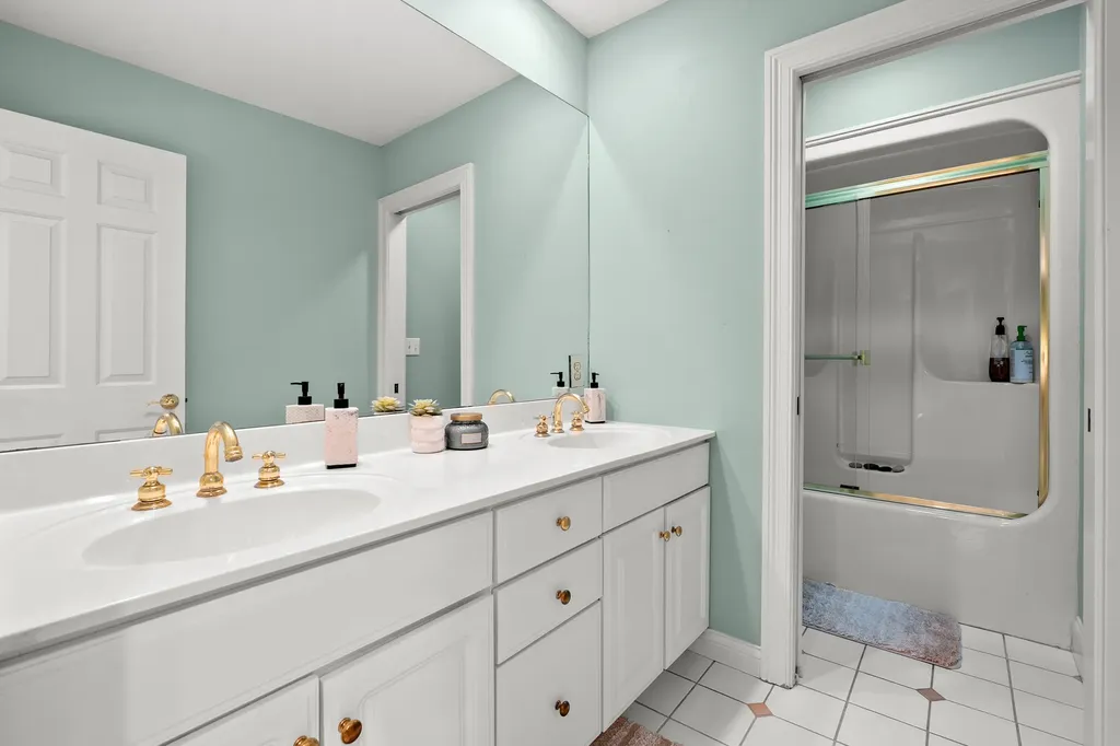 2166 Alpine Court Lincoln Charter Township MI 49127
