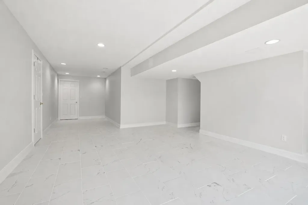 2166 Alpine Court Lincoln Charter Township MI 49127