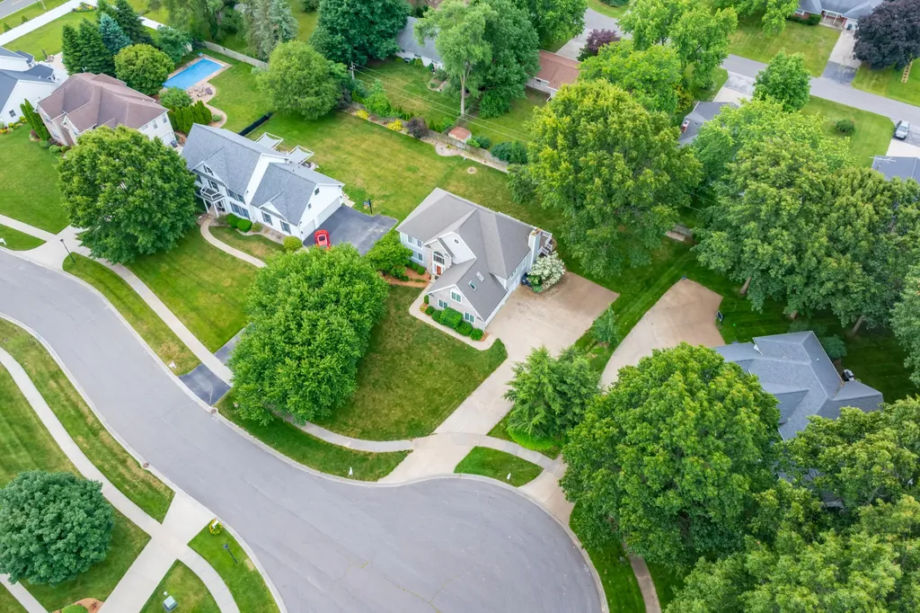 2166 Alpine Court Lincoln Charter Township MI 49127