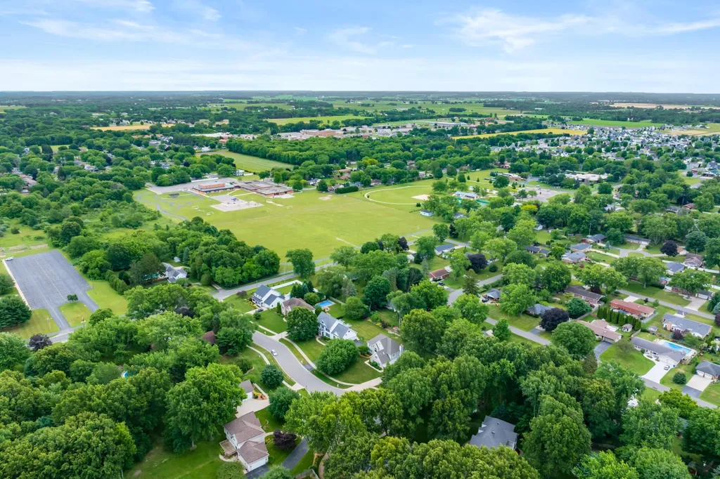2166 Alpine Court Lincoln Charter Township MI 49127