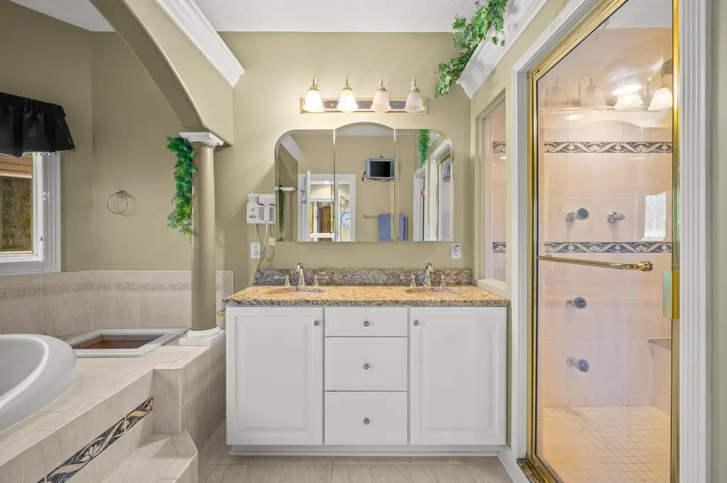 2349 Riverside Pointe Drive St. Joseph Charter Township MI 49085