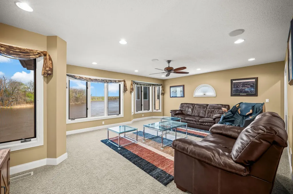 2349 Riverside Pointe Drive St. Joseph Charter Township MI 49085