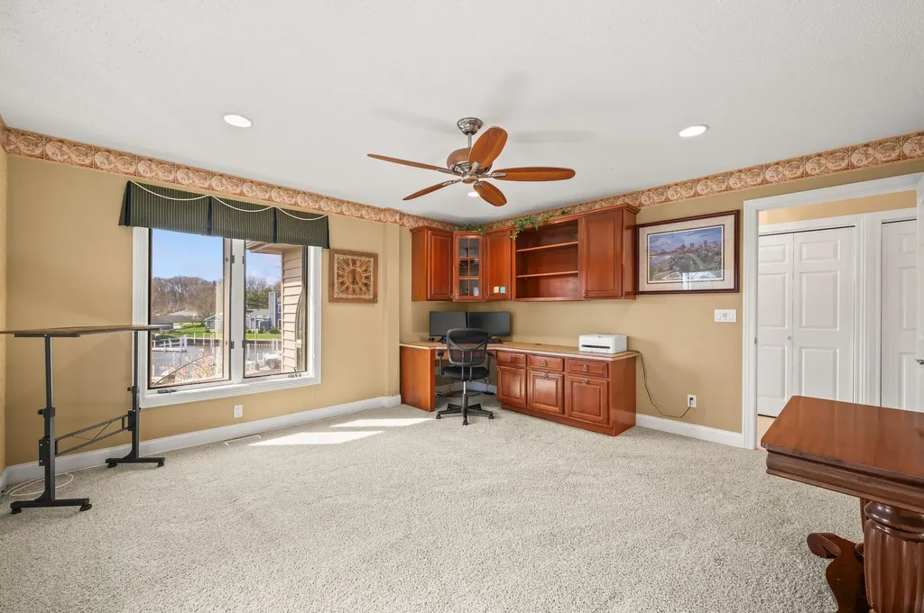 2349 Riverside Pointe Drive St. Joseph Charter Township MI 49085