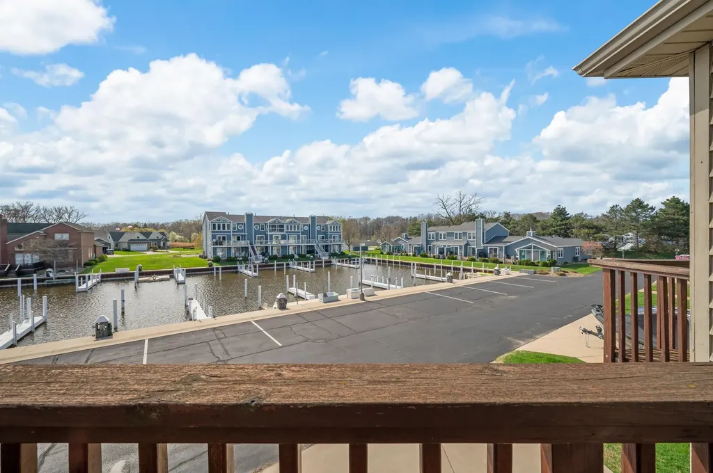 2349 Riverside Pointe Drive St. Joseph Charter Township MI 49085