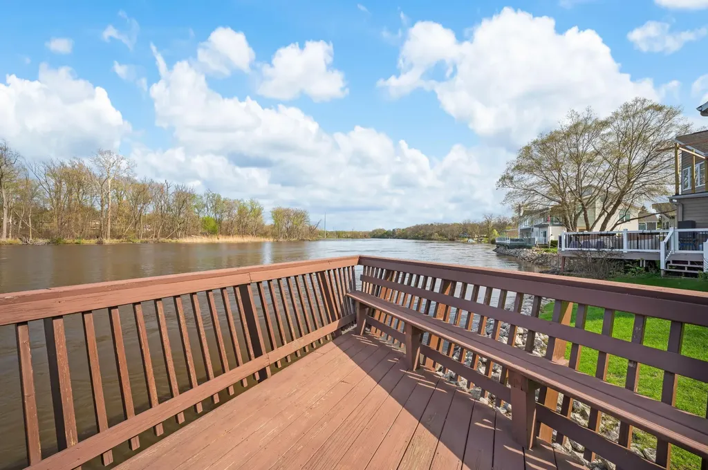 2349 Riverside Pointe Drive St. Joseph Charter Township MI 49085