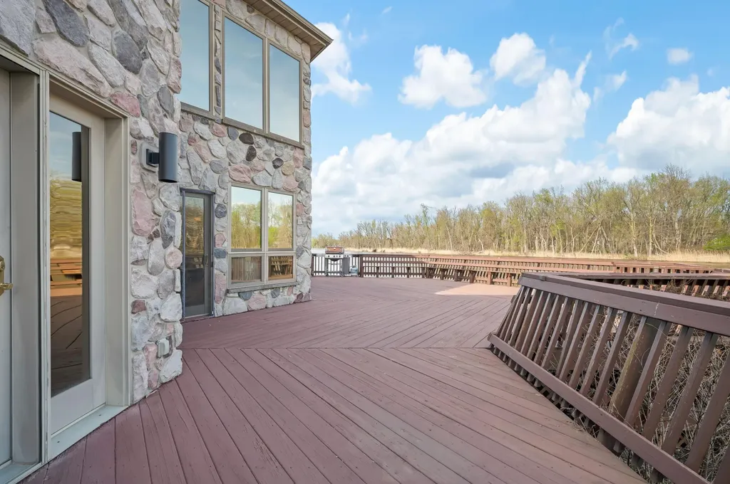 2349 Riverside Pointe Drive St. Joseph Charter Township MI 49085