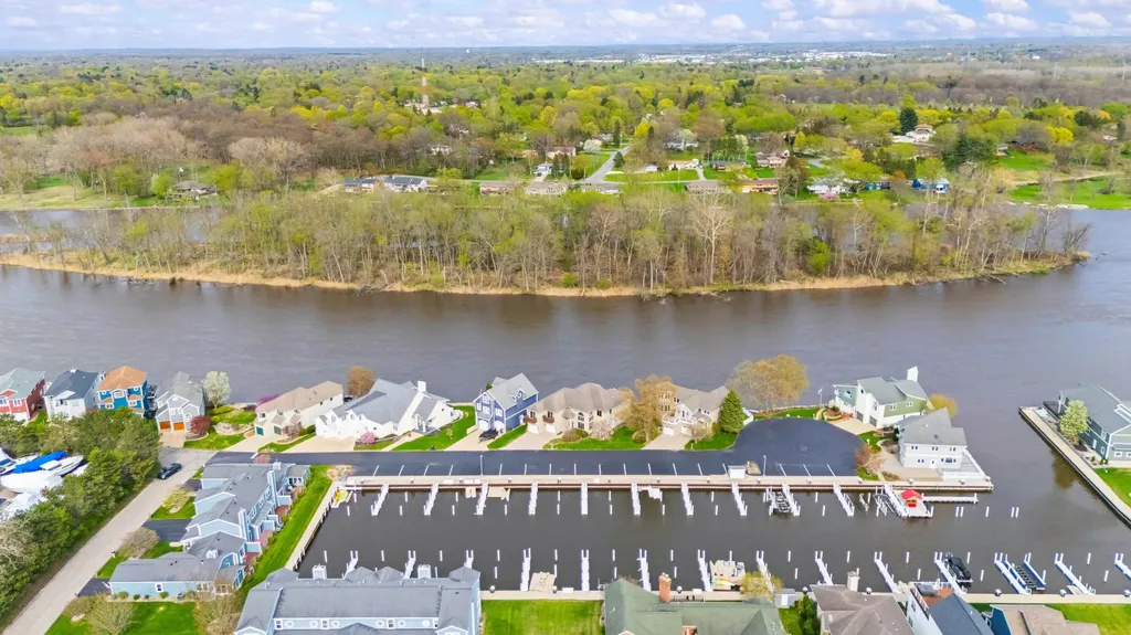 2349 Riverside Pointe Drive St. Joseph Charter Township MI 49085