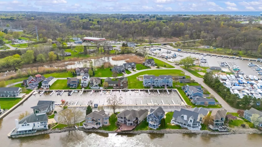 2349 Riverside Pointe Drive St. Joseph Charter Township MI 49085