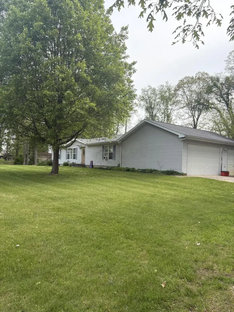 68097 Suzanne Drive Ontwa Township MI 49112