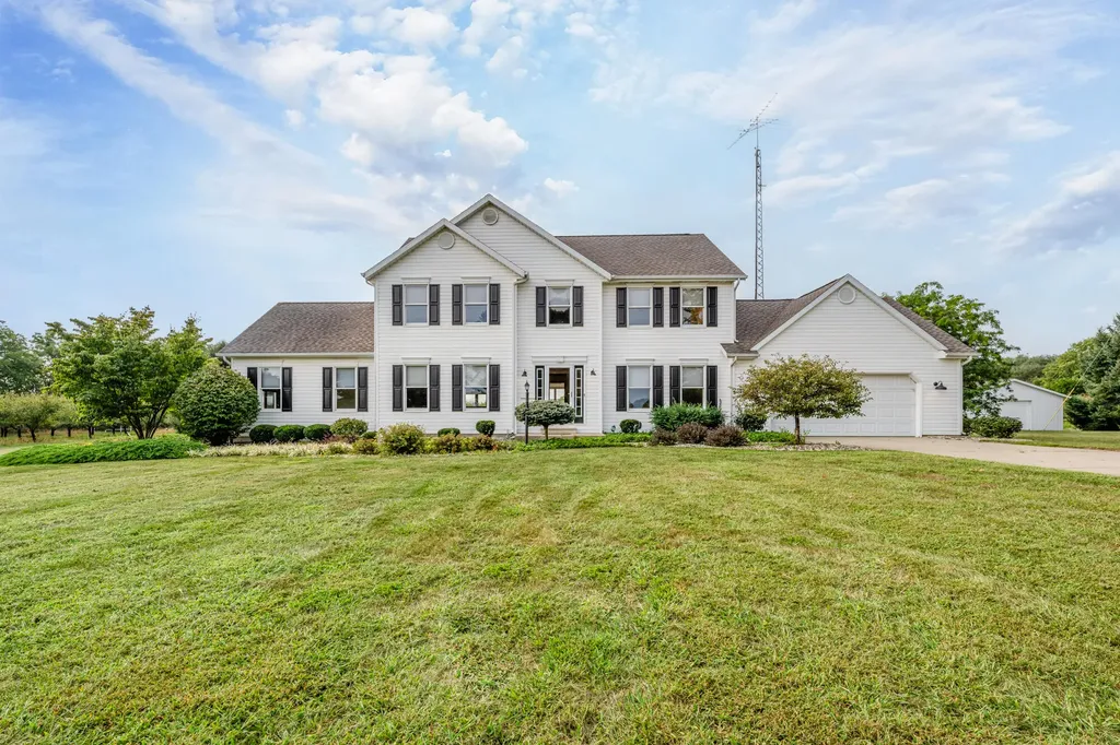31401 Middle Crossing Road Silver Creek Township MI 49047