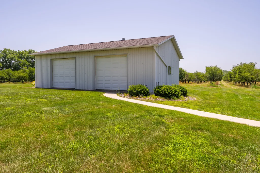 31401 Middle Crossing Road Silver Creek Township MI 49047