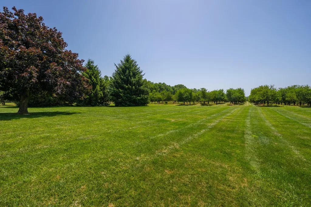 31401 Middle Crossing Road Silver Creek Township MI 49047
