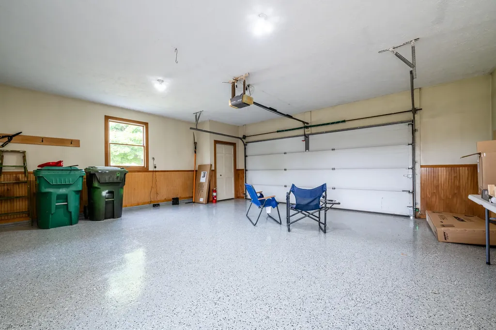 31401 Middle Crossing Road Silver Creek Township MI 49047