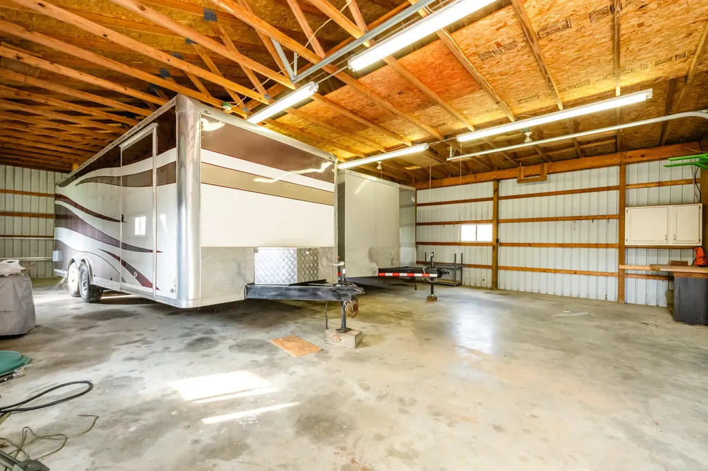 31401 Middle Crossing Road Silver Creek Township MI 49047
