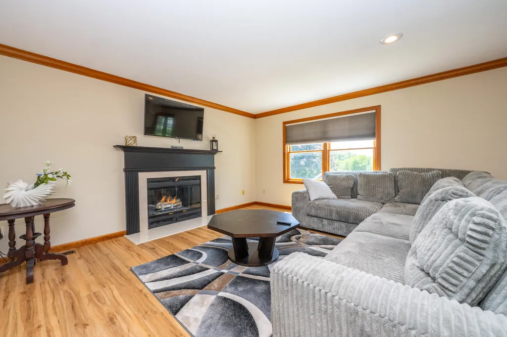 31401 Middle Crossing Road Silver Creek Township MI 49047