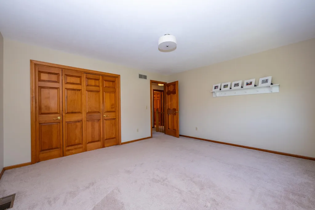31401 Middle Crossing Road Silver Creek Township MI 49047