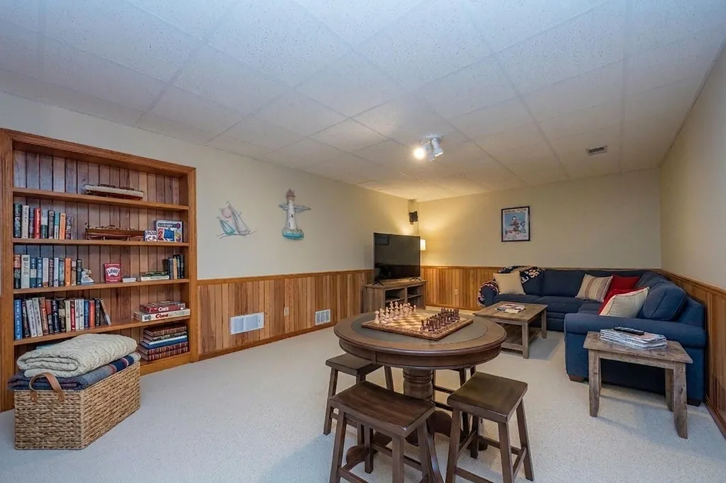 31401 Middle Crossing Road Silver Creek Township MI 49047
