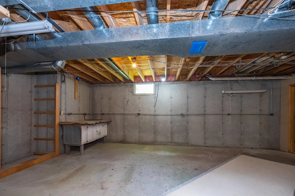 31401 Middle Crossing Road Silver Creek Township MI 49047
