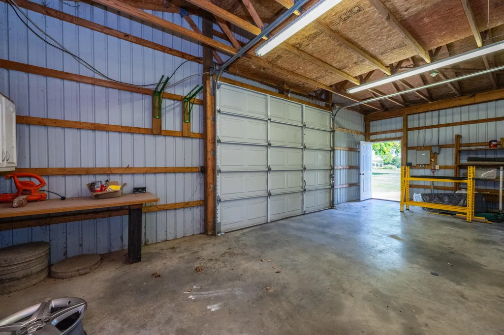 31401 Middle Crossing Road Silver Creek Township MI 49047