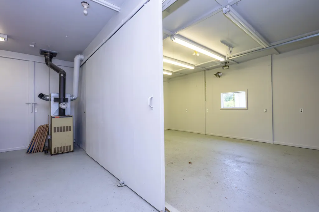 31401 Middle Crossing Road Silver Creek Township MI 49047
