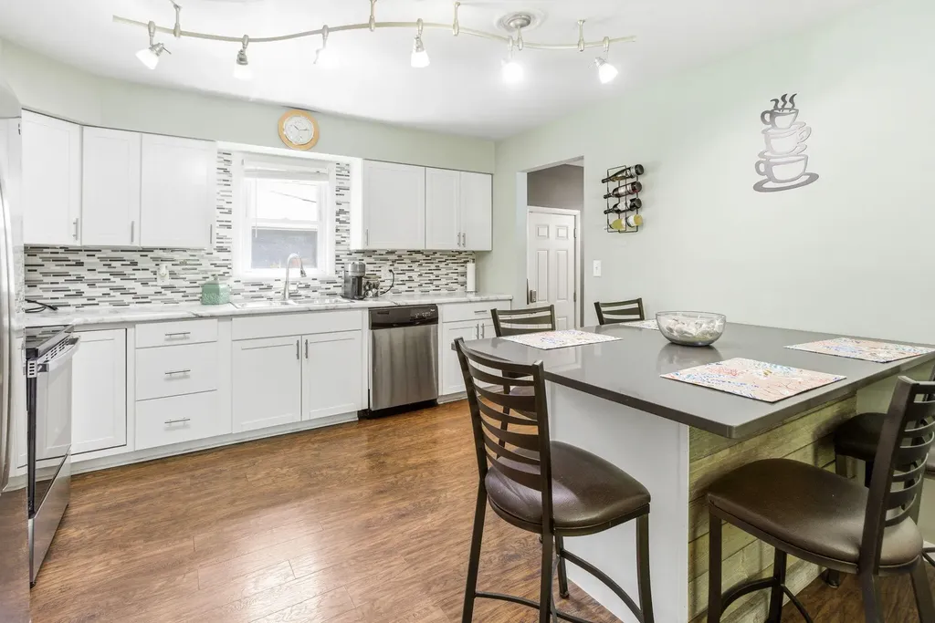 3663 Arbor Street St. Joseph Charter Township MI 49085