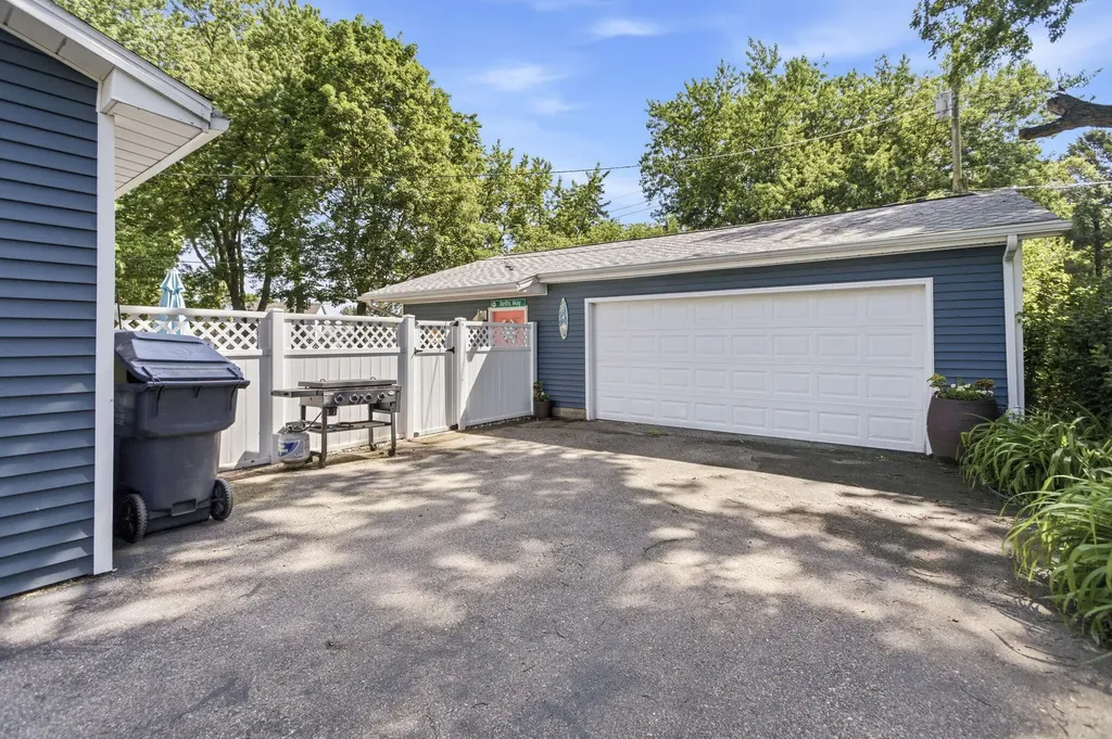 3663 Arbor Street St. Joseph Charter Township MI 49085