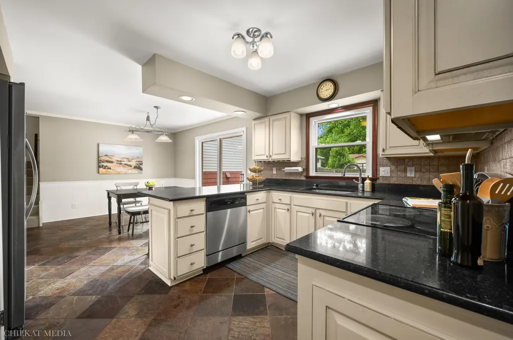 1346 Desmond Street Lincoln Charter Township MI 49085