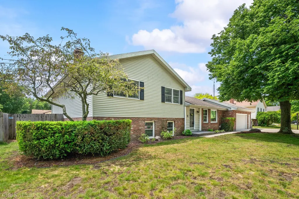 1346 Desmond Street Lincoln Charter Township MI 49085