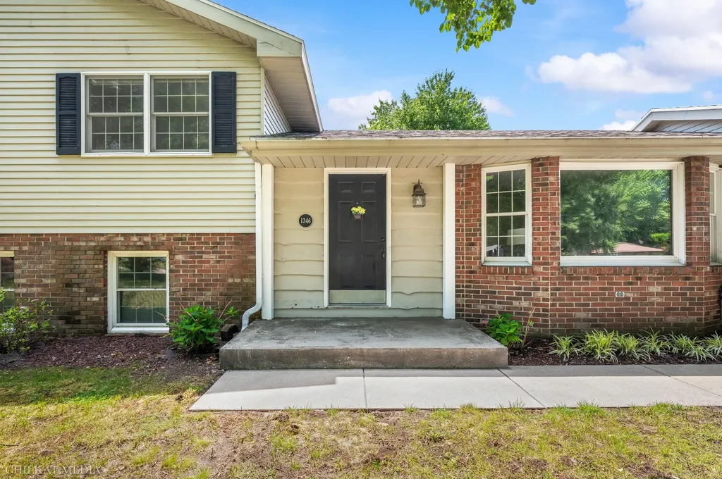 1346 Desmond Street Lincoln Charter Township MI 49085