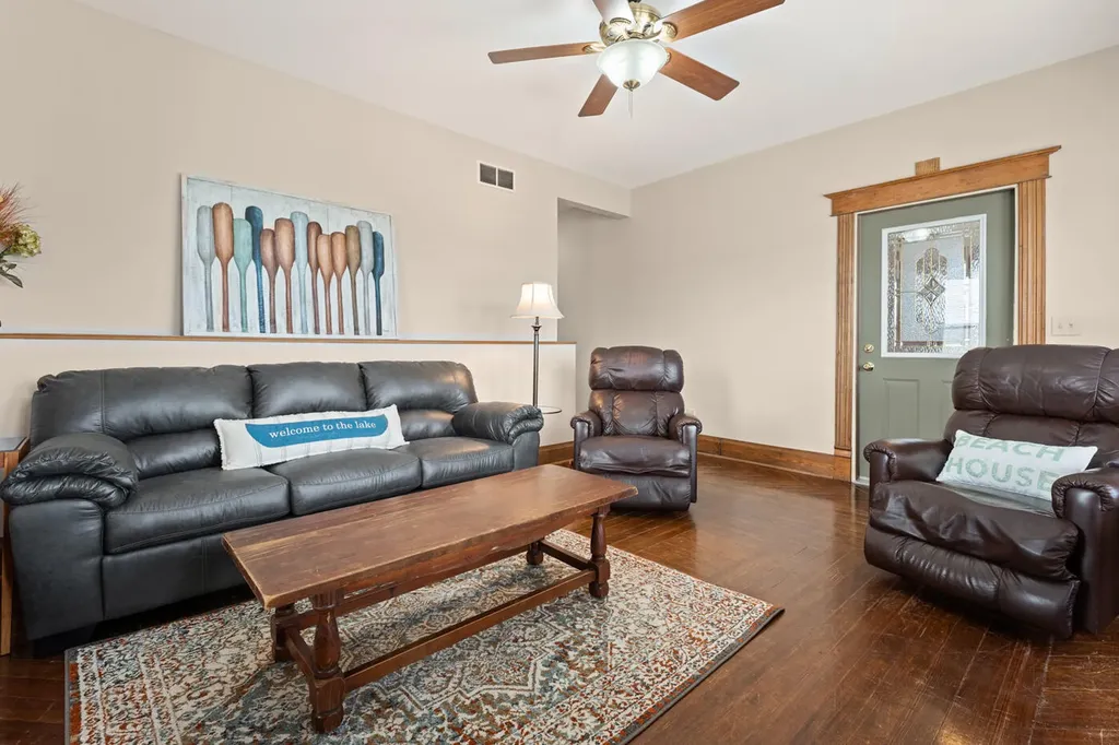 424 Huron Street South Haven City MI 49090