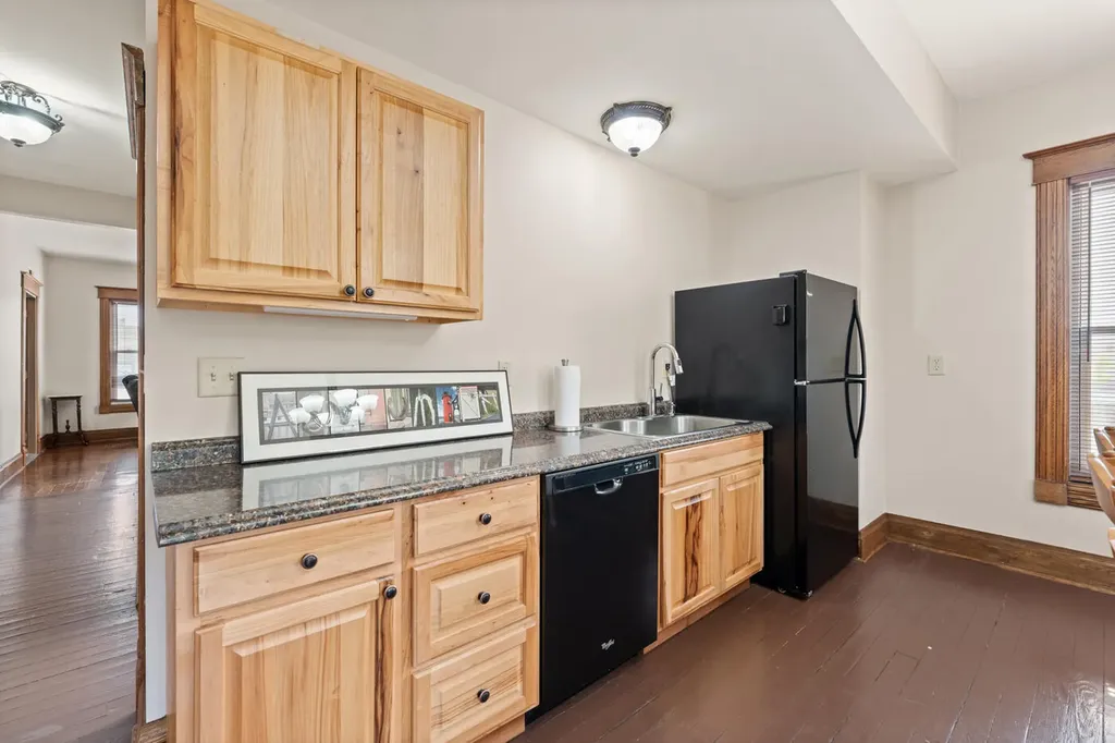 424 Huron Street South Haven City MI 49090