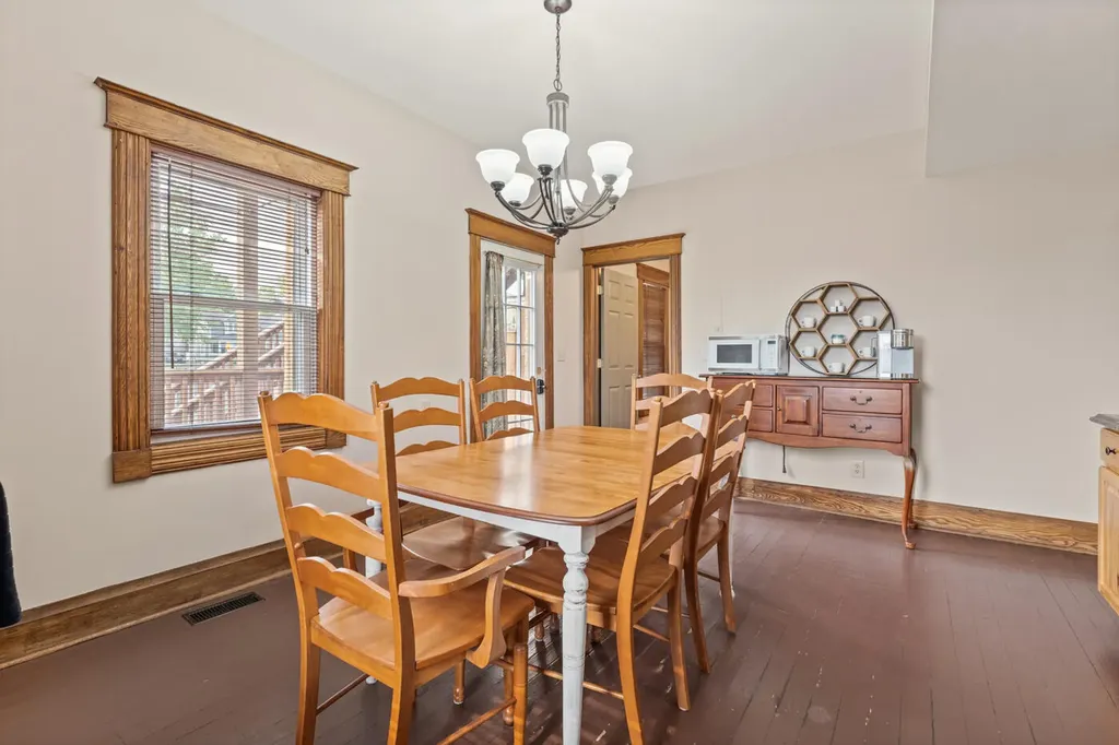 424 Huron Street South Haven City MI 49090