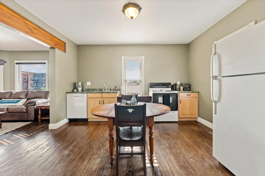 424 Huron Street South Haven City MI 49090