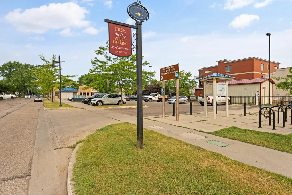 424 Huron Street South Haven City MI 49090