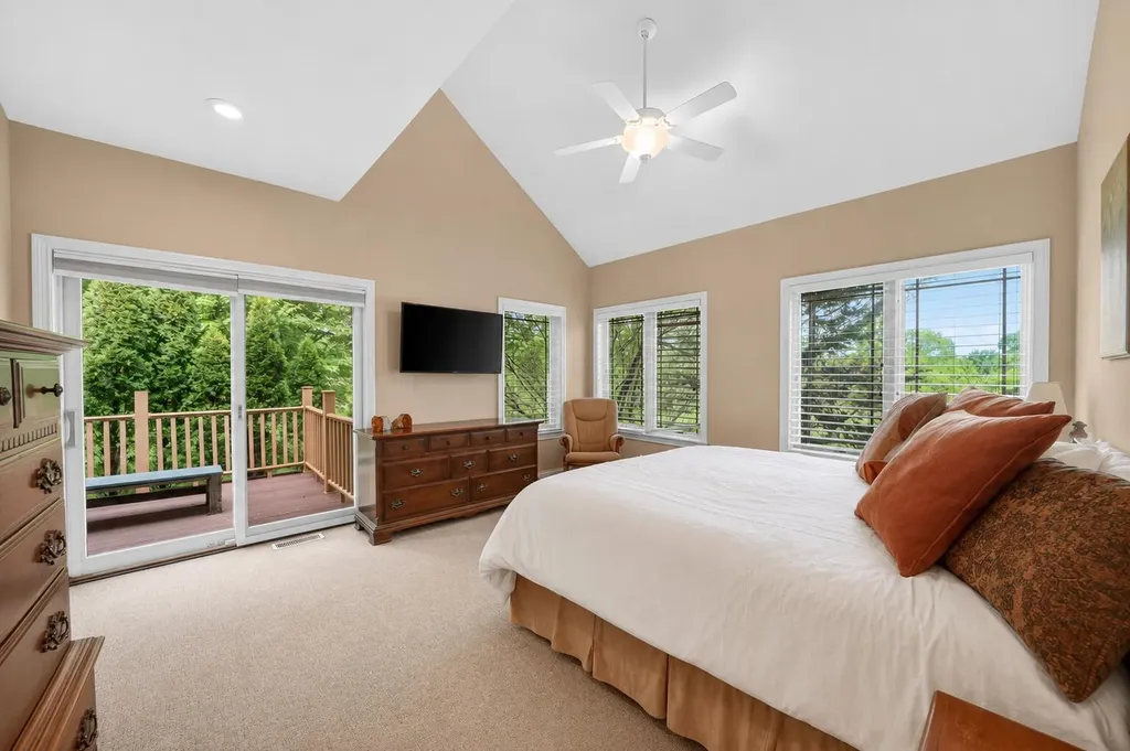 30166 Lloyd Lane Milton Township MI 49120