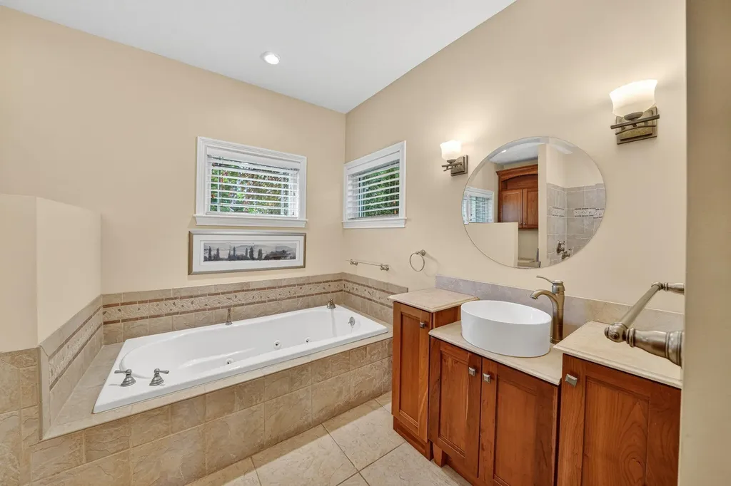 30166 Lloyd Lane Milton Township MI 49120