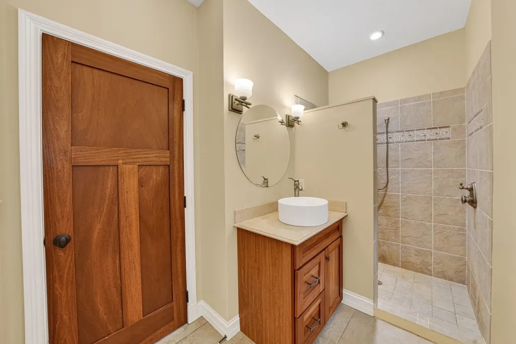 30166 Lloyd Lane Milton Township MI 49120