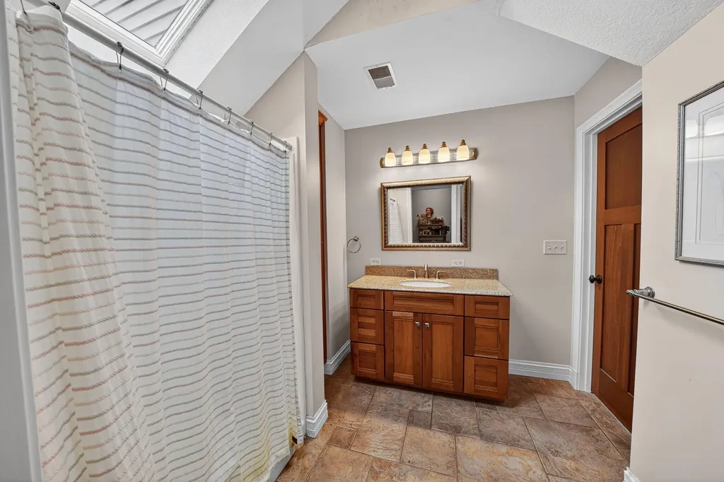 30166 Lloyd Lane Milton Township MI 49120