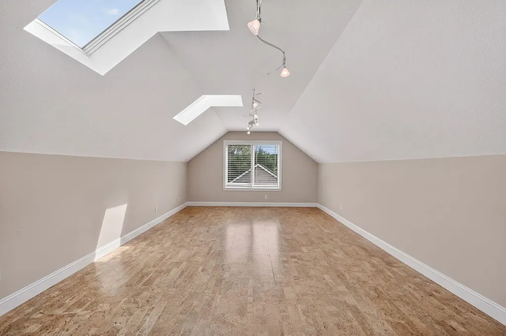 30166 Lloyd Lane Milton Township MI 49120