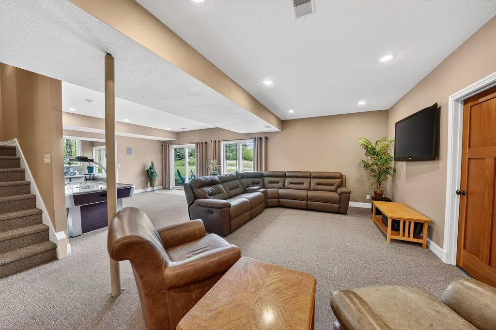 30166 Lloyd Lane Milton Township MI 49120