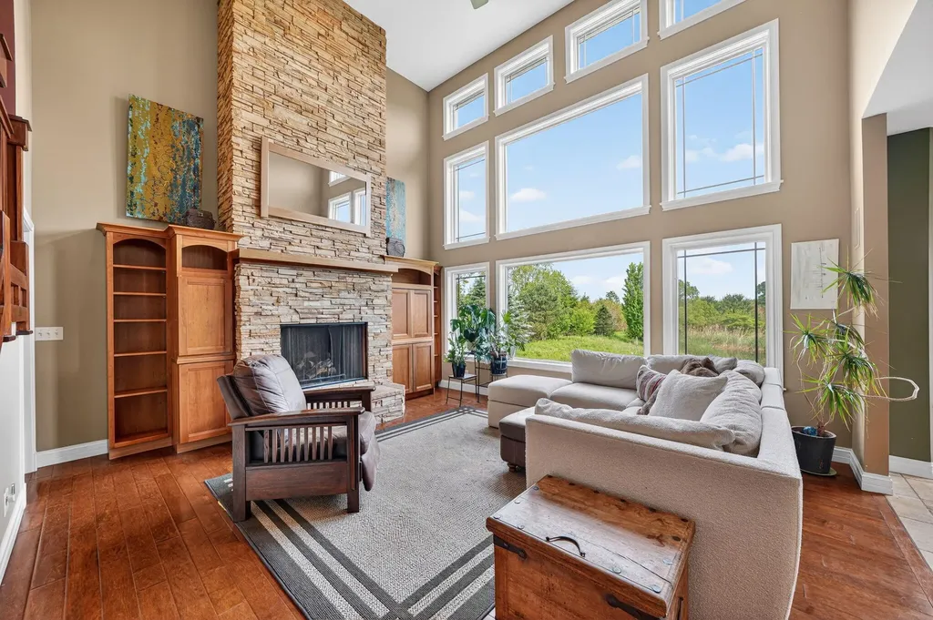 30166 Lloyd Lane Milton Township MI 49120