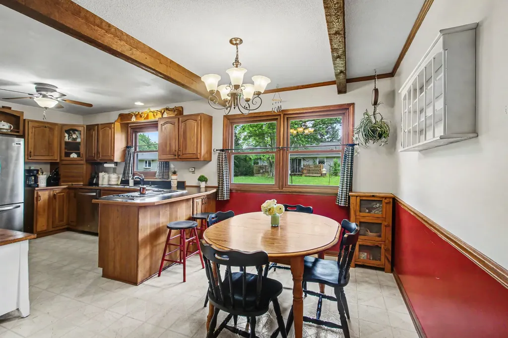 2125 Pawnee Path Lincoln Charter Township MI 49127