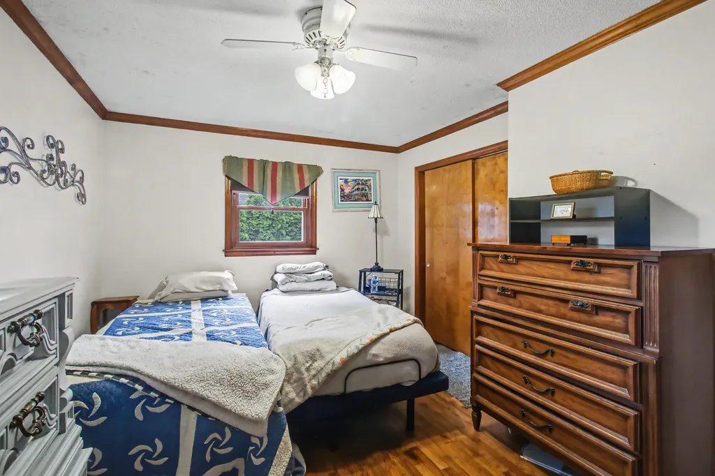 2125 Pawnee Path Lincoln Charter Township MI 49127