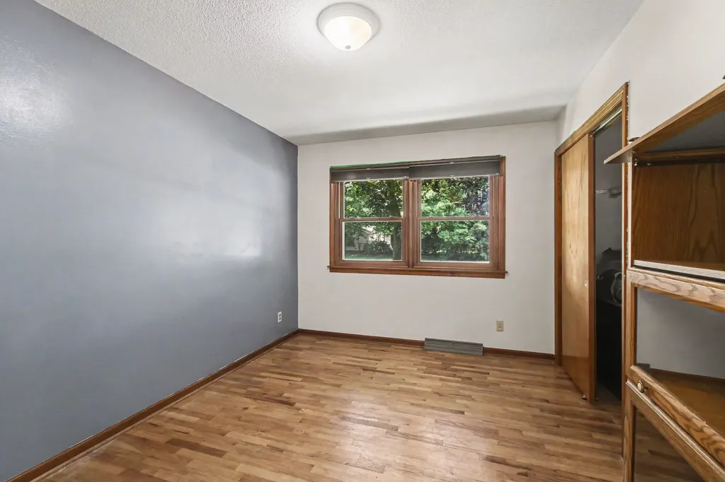 2125 Pawnee Path Lincoln Charter Township MI 49127