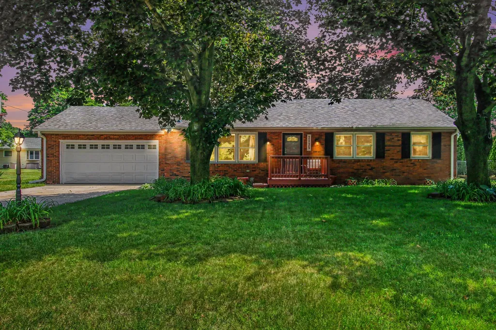 2125 Pawnee Path Lincoln Charter Township MI 49127