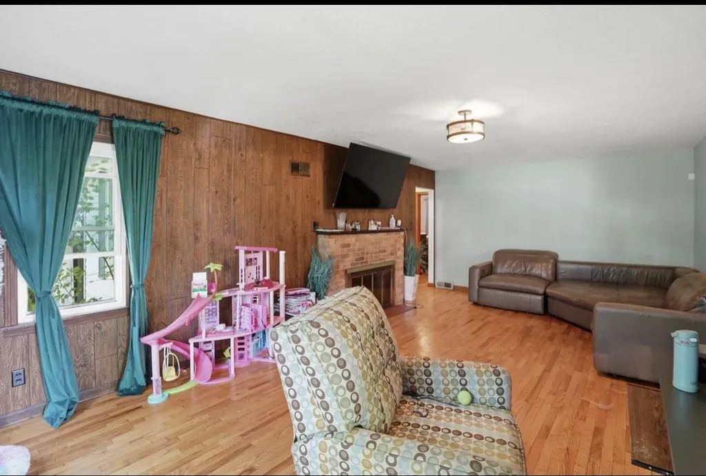 1443 Ogden Avenue Benton Charter Township MI 49022