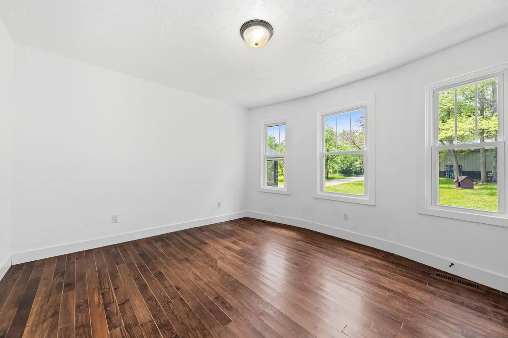 12241 Flynn Road Chikaming Township MI 49125