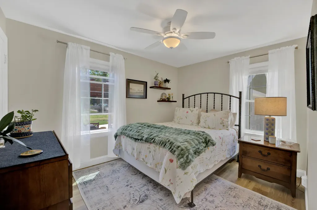 514 Edgell Street South Haven City MI 49090
