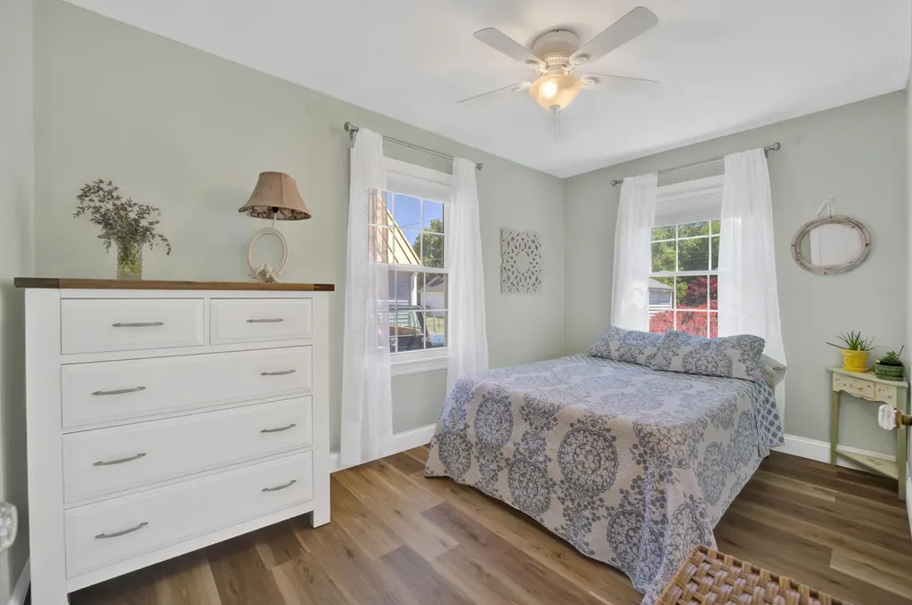 514 Edgell Street South Haven City MI 49090